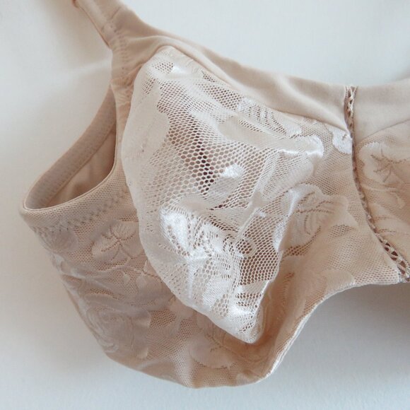 WACOAL Awareness Full Figure Seamless Wire Free Bra in Sand Lace - Size 36B - Picture 4 of 13